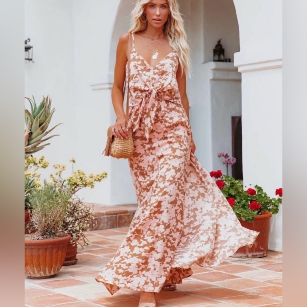 Vici Certain Romance Printed Tie Front Maxi Dress